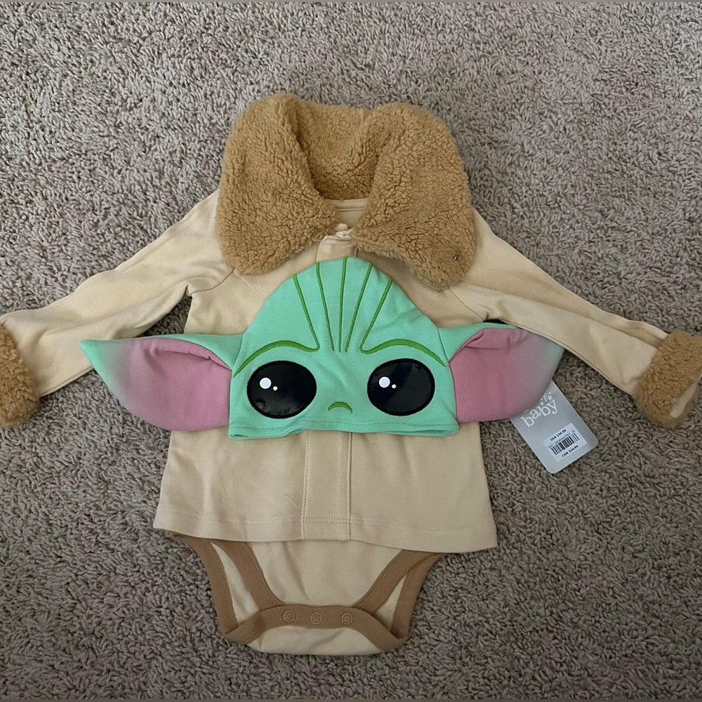 Baby Yoda Grogu Costume for Babies NWT